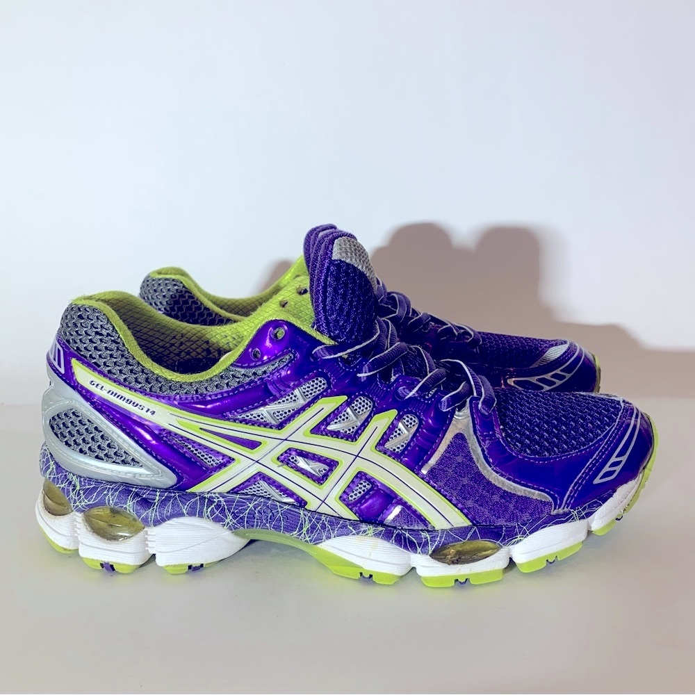 ASICS - Picture 5 of 8